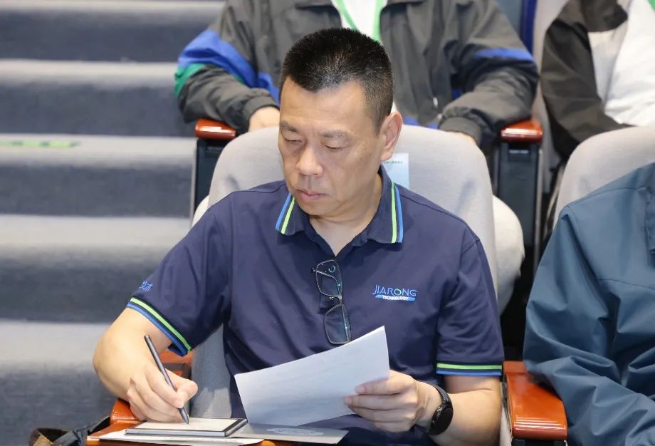 嘉戎技術(shù)總經(jīng)理蔣林煜出席環(huán)境博論